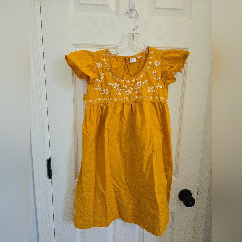GAP Sz. 12 Embroidered Kids Dress Flutter Sleeve, Hippie, Boho, Spring